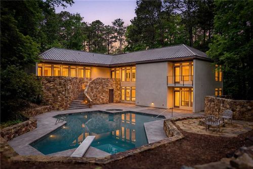 5775 Winterthur Ln, Sandy Springs, GA, 30328-4687 | Card Image