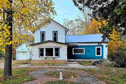 602 Olive St, Saint Louis, MI, 48880-1663 | Card Image