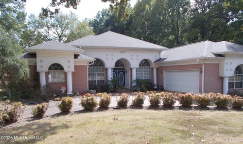 8681 Collinswood Dr, Olive Branch, MS, 38654-1234 | Card Image
