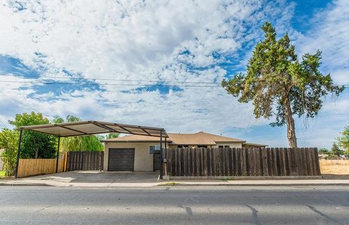 942 W Childs Avenue, Merced, CA, 95341 | Card Image