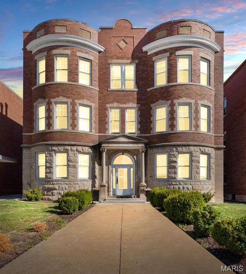 apt-a-4319 Lindell Blvd, Saint Louis, MO, 63108-2771 | Card Image