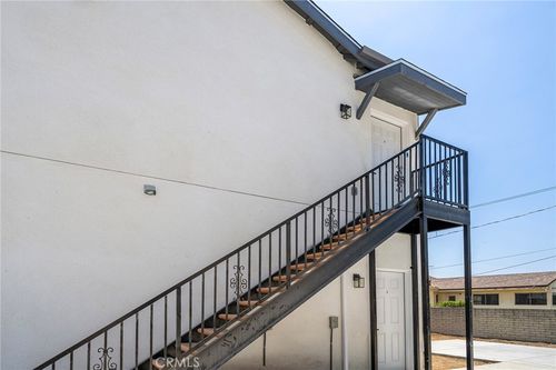 a-2425 Myrtle Avenue, Monrovia, CA, 91016 | Card Image