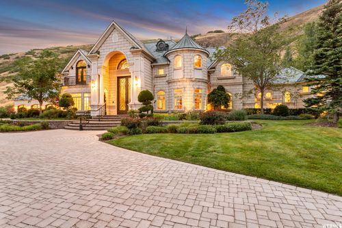 1201 Oak Forest Rd, Salt Lake City, UT, 84103-2254 | Card Image