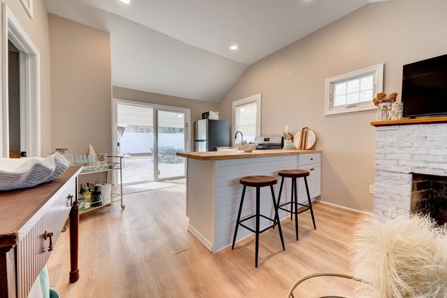 308 Old Colony Rd, House other with 2 bedrooms, 1 bathrooms and 6 parking in Old Lyme CT | Image 18