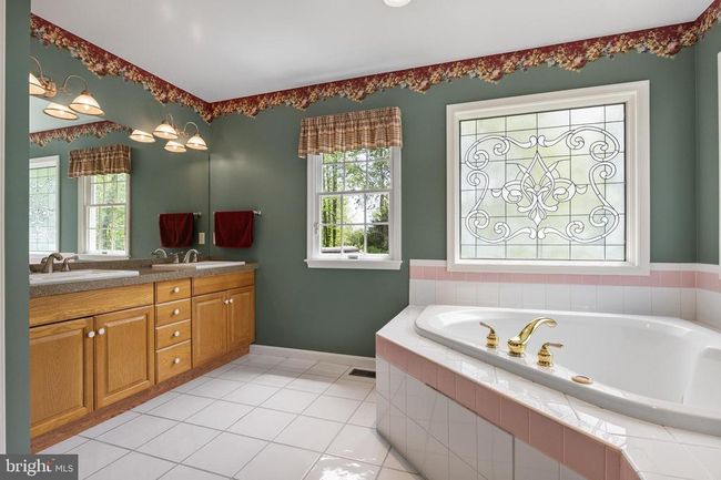 157 W Wolfert Station Rd, House other with 4 bedrooms, 3 bathrooms and null parking in MICKLETON NJ | Image 24