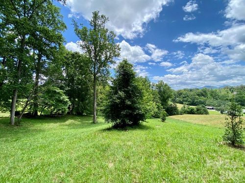 59-48 Sweet Fern Pkwy, Asheville, NC, 28804-0092 | Card Image