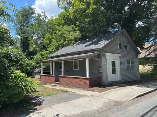97 W Main St, Orange, MA, 01364-1121 | Card Image