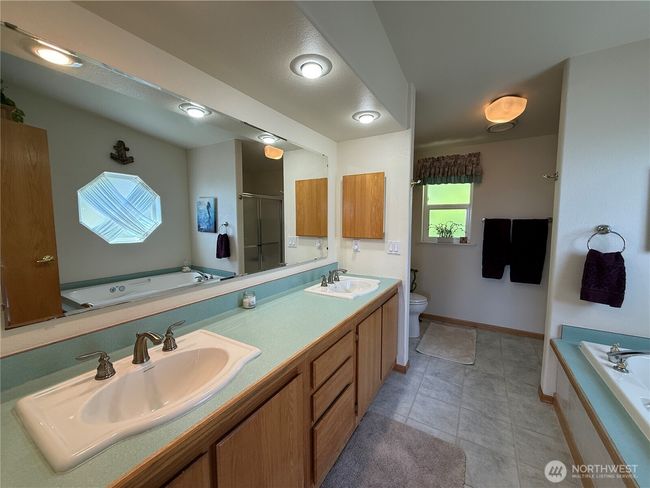 144 State Route 101, House other with 3 bedrooms, 2 bathrooms and 2 parking in Chinook WA | Image 16