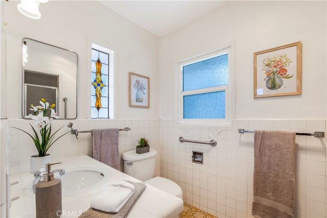 695 W 13 Th St, House other with 2 bedrooms, 2 bathrooms and 1 parking in Upland CA | Image 18