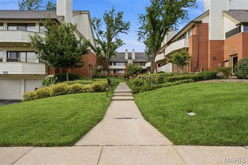 c-5575 Waterman Blvd, Saint Louis, MO, 63112-4502 | Card Image