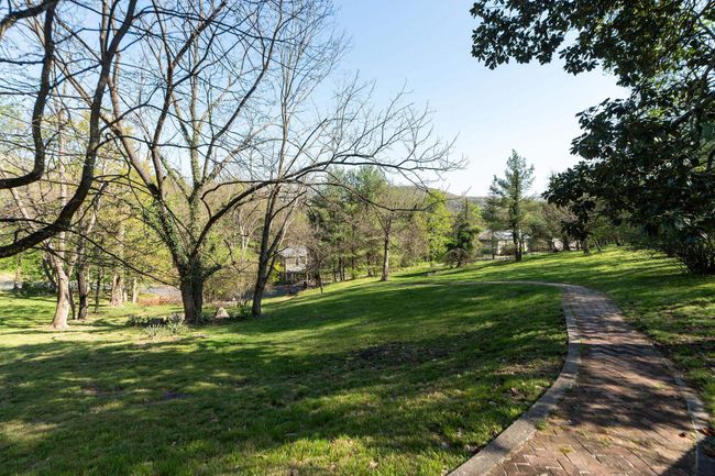 675 E Beverley St, House other with 4 bedrooms, 4 bathrooms and null parking in STAUNTON VA | Image 69