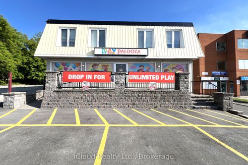 105 Holland St E, Bradford West Gwillimbury, ON, L3Z1W6 | Card Image