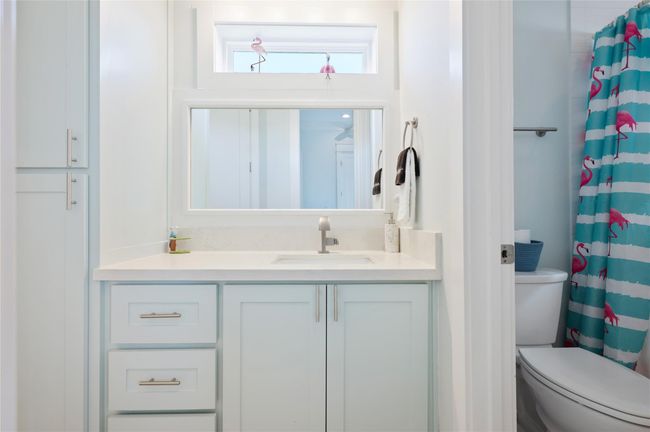 852 Lazy Ln, House other with 4 bedrooms, 3 bathrooms and 1 parking in Crystal Beach TX | Image 25