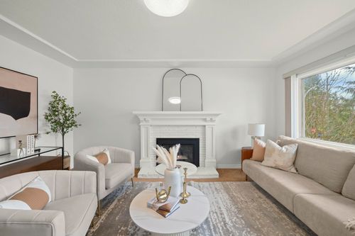 7776 Davies St, Burnaby, BC, V3N3H4 | Card Image