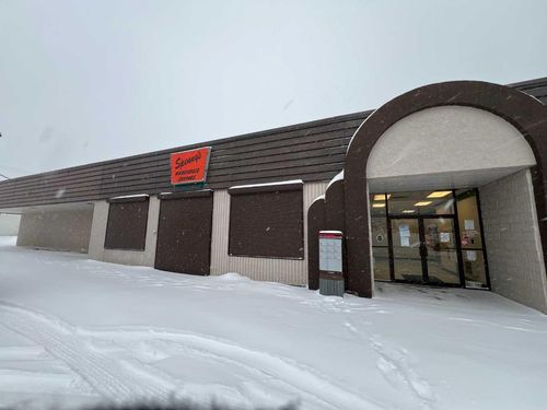 {{alt}} | Card Image