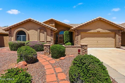 8452 W Kimberly Way, Peoria, AZ, 85382-8721 | Card Image