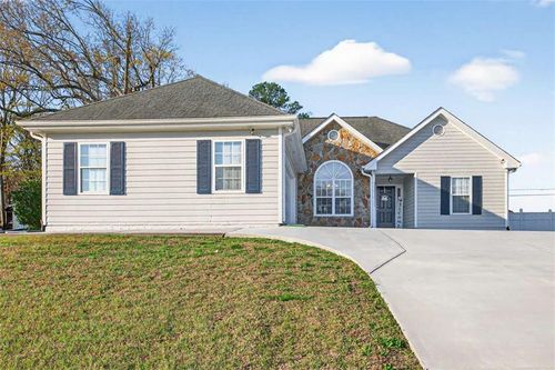 1530 Summer Lake Ter, Loganville, GA, 30052-5436 | Card Image