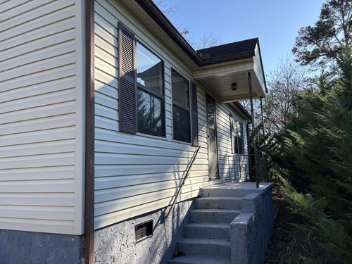 406 Hollywood Dr, Rossville, GA, 30741-2575 | Card Image