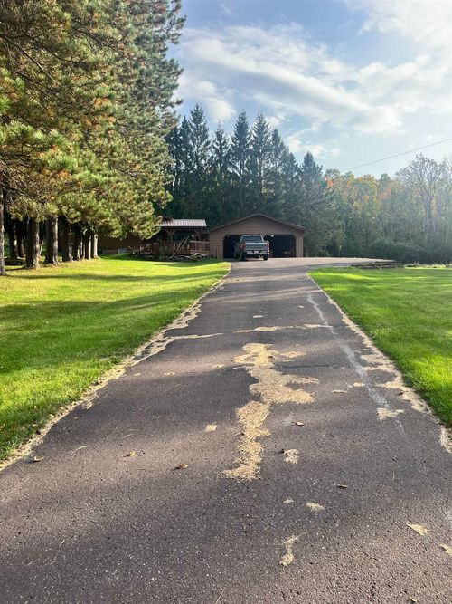 233 W Layman Dr, Mellen, WI, 54546-9009 | Card Image