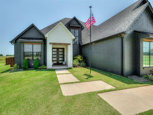 1330 Acclivis Ct, Newcastle, OK, 73065-6674 | Card Image