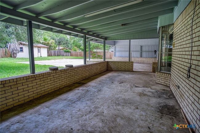 1705 Neuman St, House other with 4 bedrooms, 3 bathrooms and null parking in Gonzales TX | Image 31