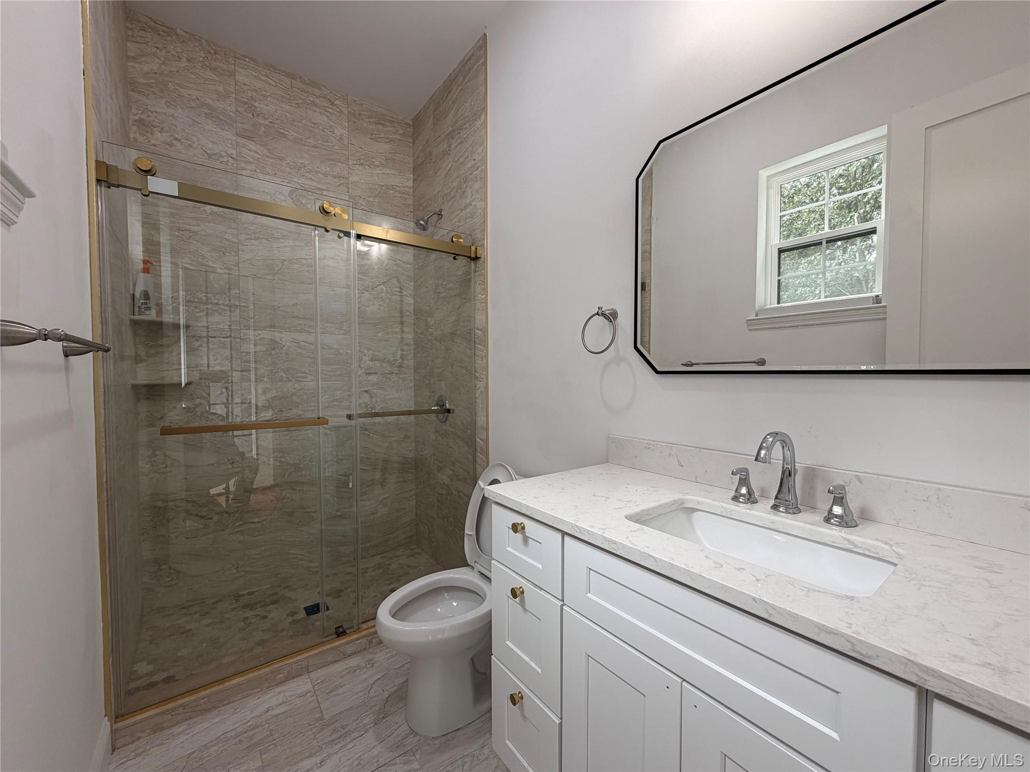 Residential Lease in Smithtown 4