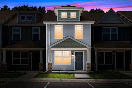 122 Davis Ridge Ln, Clarksville, TN, 37040-2071 | Card Image
