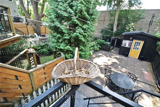 16 Hatt St, House attached with 3 bedrooms, 3 bathrooms and null parking in Dundas ON | Image 26