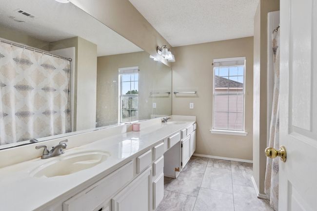 1317 Woodthorpe Dr, House other with 5 bedrooms, 3 bathrooms and null parking in Mesquite TX | Image 21