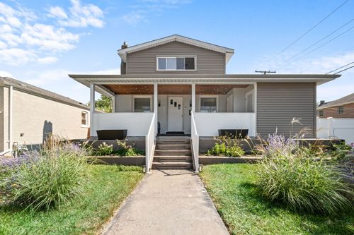 4333 Blanchan Ave, Brookfield, IL, 60513-2201 | Card Image