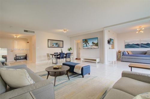 405-181 Crandon Blvd, Key Biscayne, FL, 33149-1549 | Card Image
