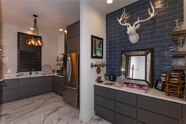 Kitchen | Image 9