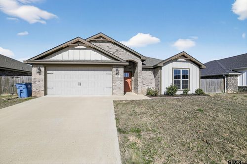 16217 Ridgeview Ln, Lindale, TX, 75771-1216 | Card Image