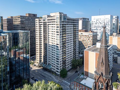 906-199 Kent St, Ottawa, ON, K2P2K8 | Card Image