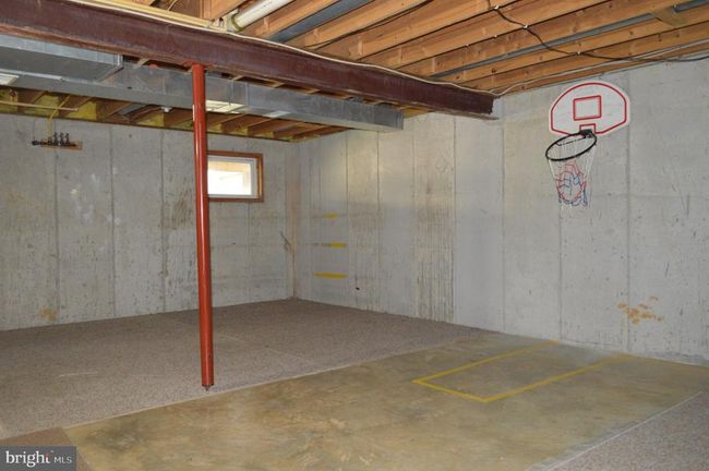 58 N Gala, Townhouse with 3 bedrooms, 1 bathrooms and null parking in Littlestown PA | Image 28