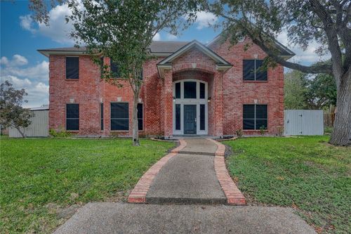 7030 Chiswick Dr, Corpus Christi, TX, 78413-5325 | Card Image