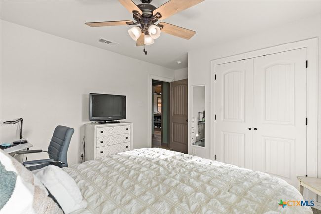 973 County Road 130, Home with 3 bedrooms, 3 bathrooms and null parking in Gatesville TX | Image 22