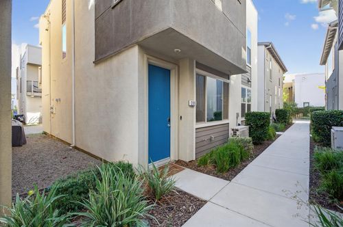 266 Box Ln, Sacramento, CA, 95818-1128 | Card Image