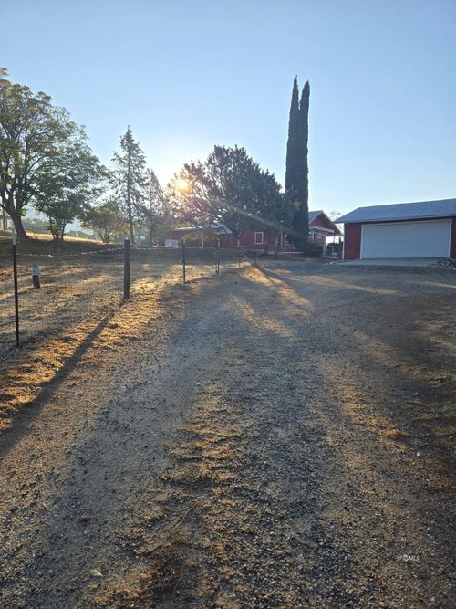 41824 Gossip Rock St, Caliente, CA, 93518-3308 | Card Image