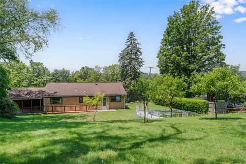 541 Duff Rd, Sewickley, PA, 15143-9542 | Card Image