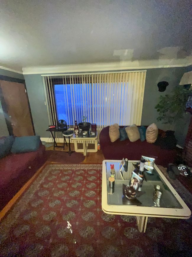 Entry Livingroom | Image 4