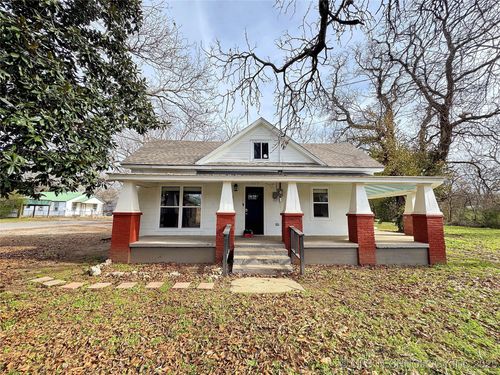 1020 N Vinita Ave, Tahlequah, OK, 74464-6822 | Card Image