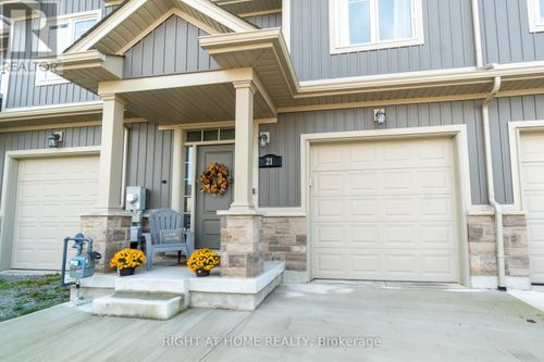 21 Lamb Cres, Thorold, ON, L2V0G8 | Card Image