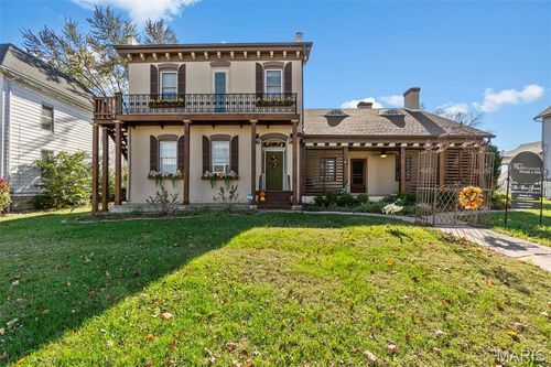 221 W Saint Joseph St, Perryville, MO, 63775-1827 | Card Image