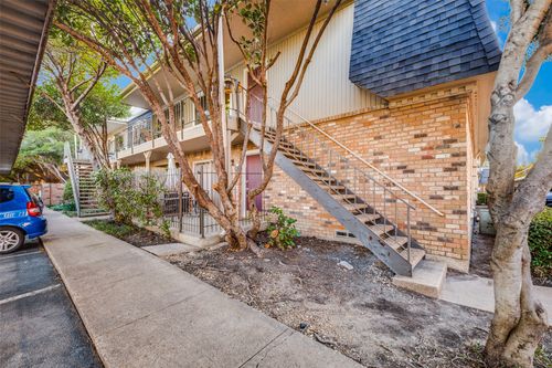 253-5325 Fleetwood Oaks Ave, Dallas, TX, 75235-8409 | Card Image