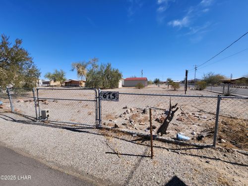 675 N Lollipop Ln, Quartzsite, AZ, 85346-0405 | Card Image