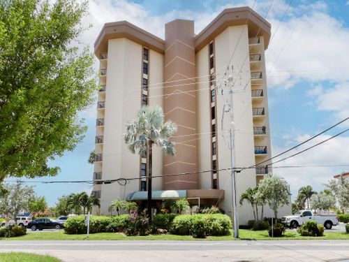 apt-301-501 N Riverside Dr, Pompano Beach, FL, 33062-4702 | Card Image