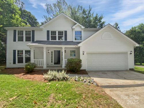 424 Mallard Dr, Pineville, NC, 28134-7560 | Card Image