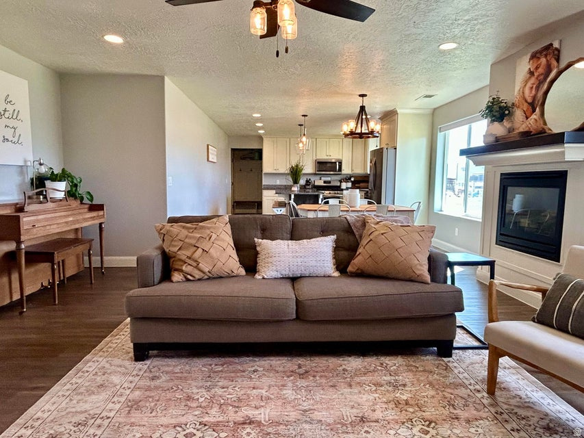 Residential in Enterprise 4