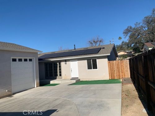 2050 8th, San Fernando, CA, 91340 | Card Image